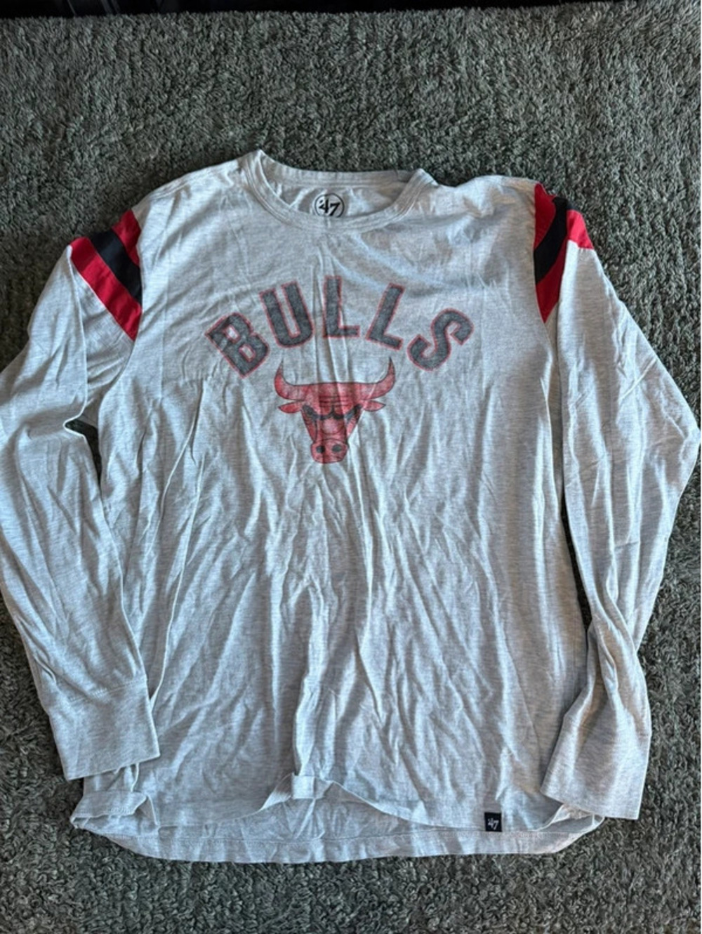 '47 Chicago Bulls Long Sleeve T-Shirt Light Gray Size L/XL